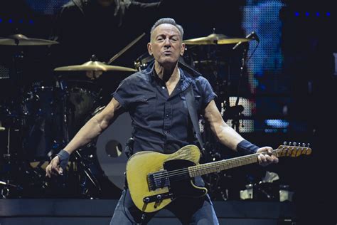 Bruce Springsteen .